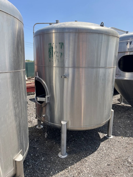 800 gallon stainless steel beverage tank